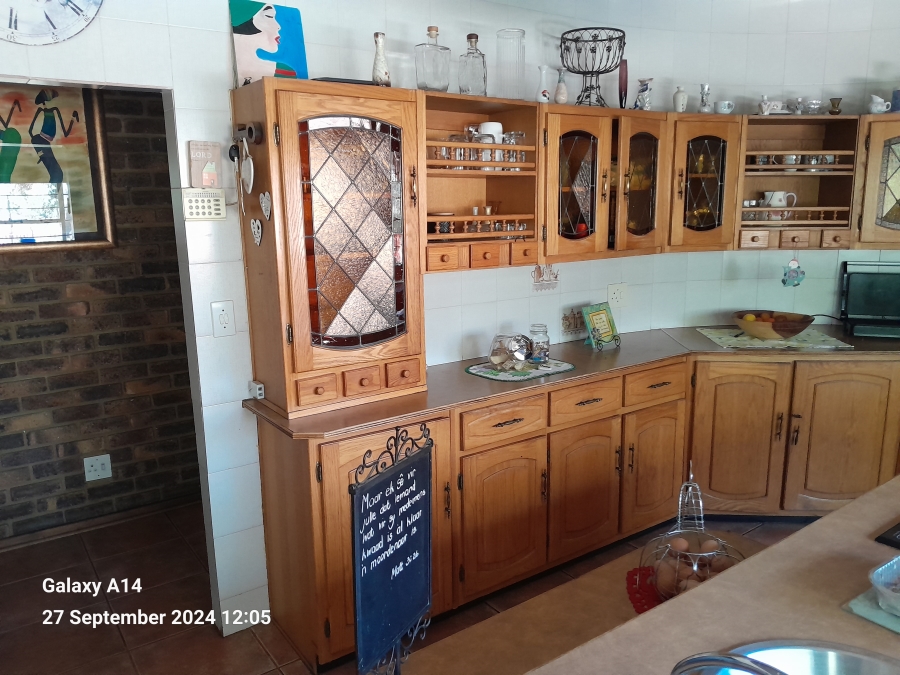 4 Bedroom Property for Sale in Waterval S H North West